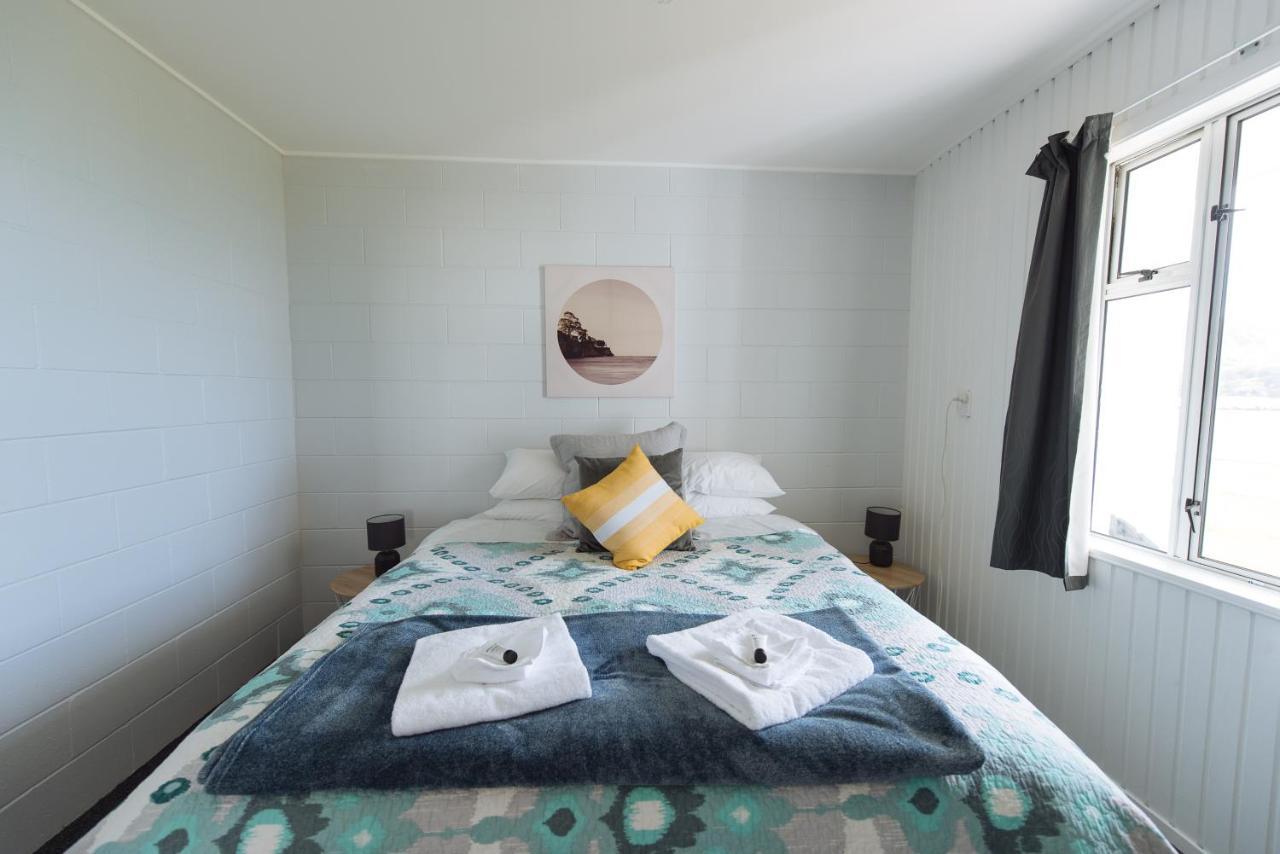 Pounawea Waterfront Motels エクステリア 写真